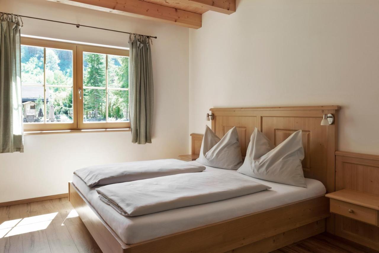 Das Dorf In Der Stadt Schladming Buitenkant foto